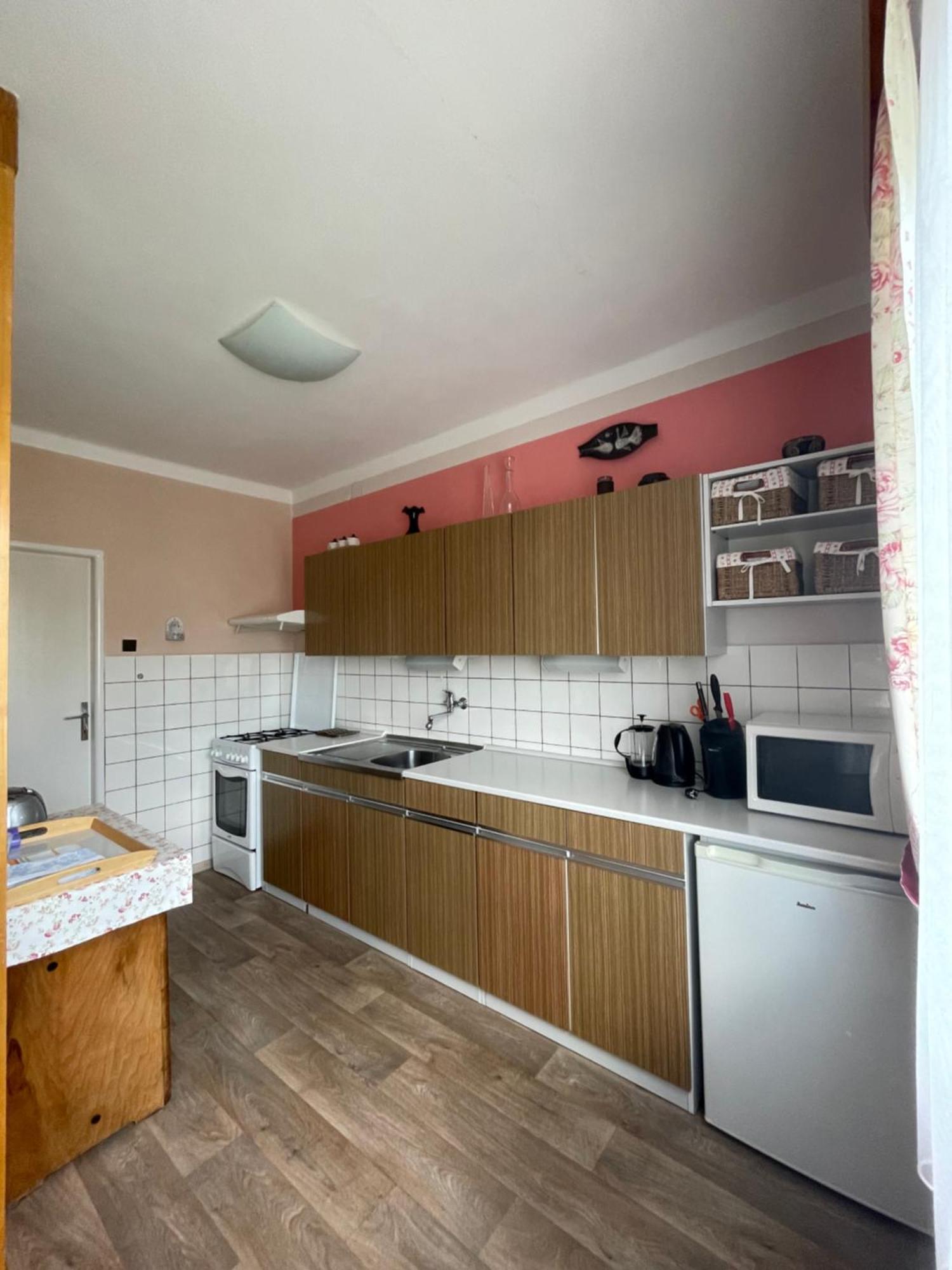 Apartman Pro 4 Osoby Czeska Skalica Zewnętrze zdjęcie